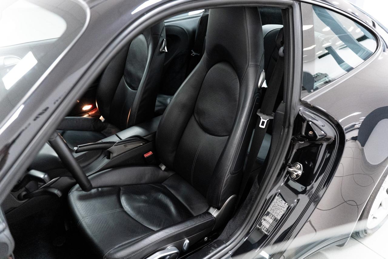 Porsche 911 Carrera 4S Coupé