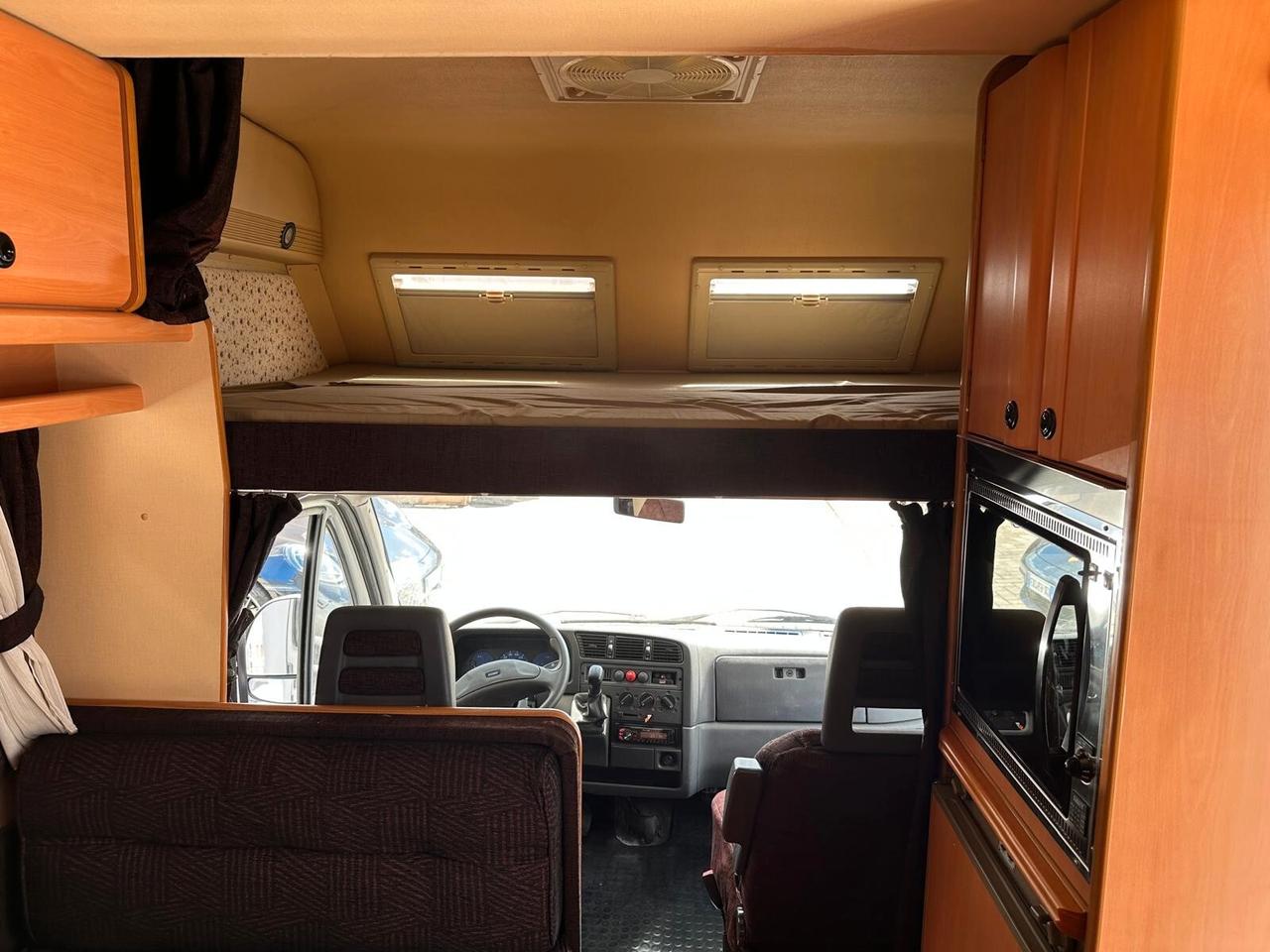 LAIKA ECOVIP 3L 2800 TDI 122 CV MANSARDATO