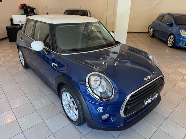 MINI Cooper D 1.5 Cooper D Boost 5 porte BI-Color