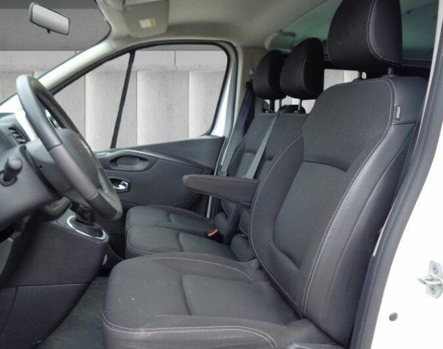 RENAULT Trafic 2000 DCI ZEN 120 CV L2H1 9 POSTI