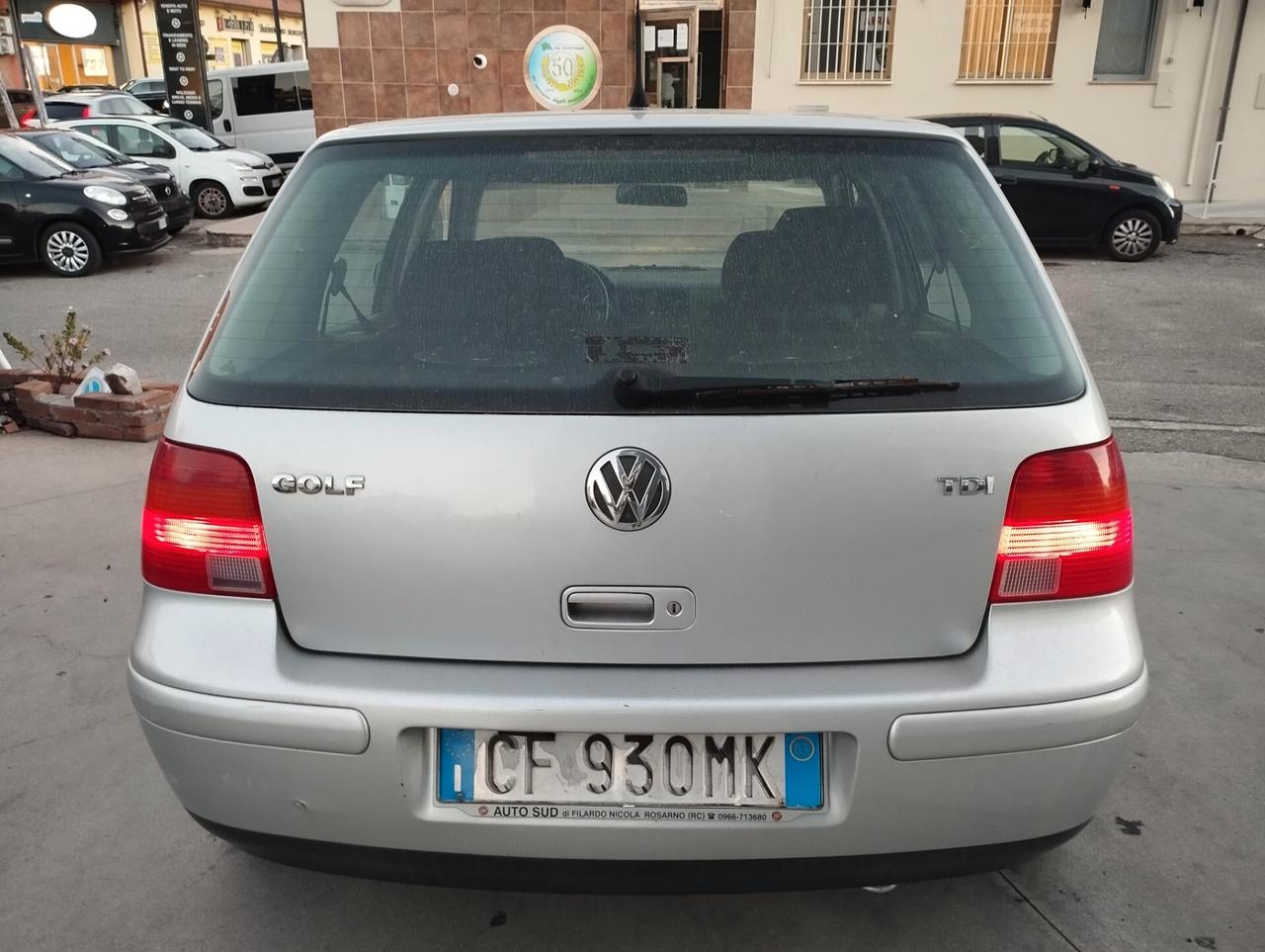 Volkswagen Golf 1.9 TDI/101 CV Comfortline