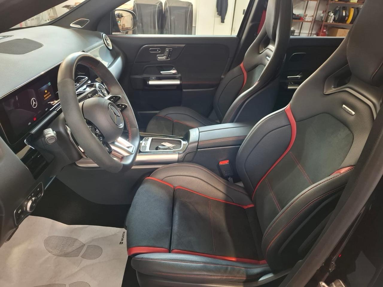 Mercedes-benz GLA 45 AMG 45S 4Matic+ Premium Plus racing
