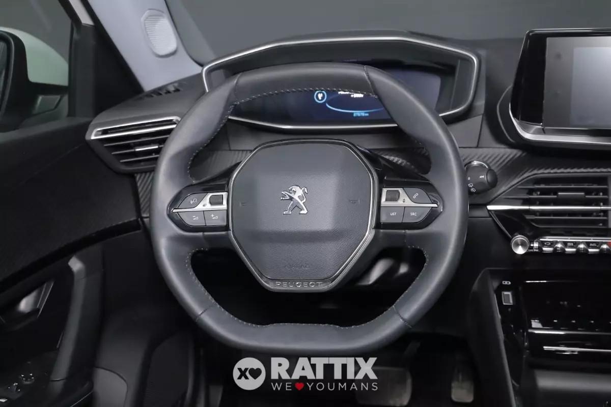 Peugeot e-2008 motore elettrico 100kW Allure Pack
