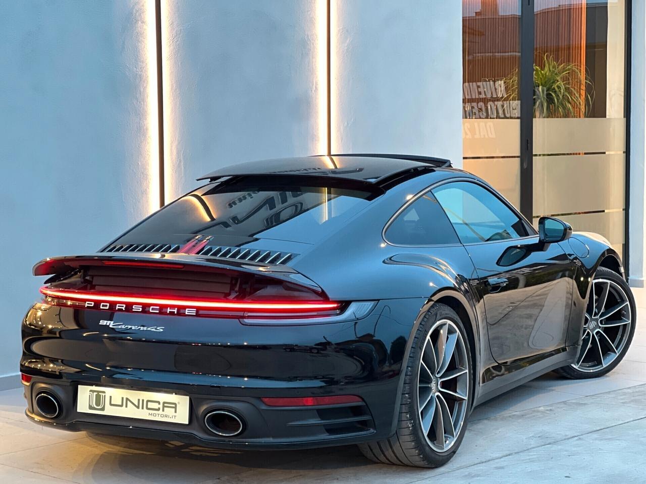 Porsche 911 992 Carrera 4S