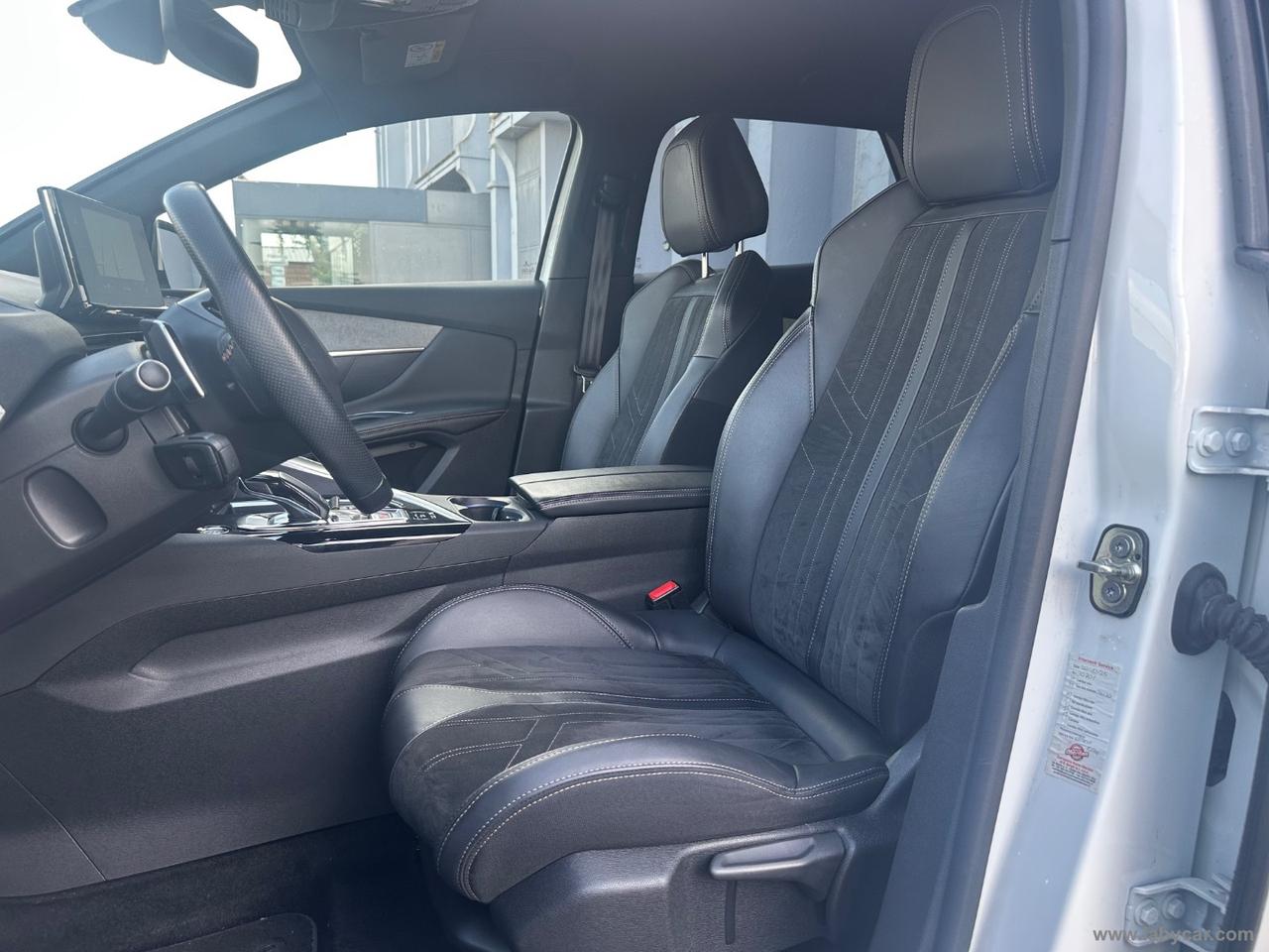 PEUGEOT 3008 BlueHDi 130 S&S EAT8 GT