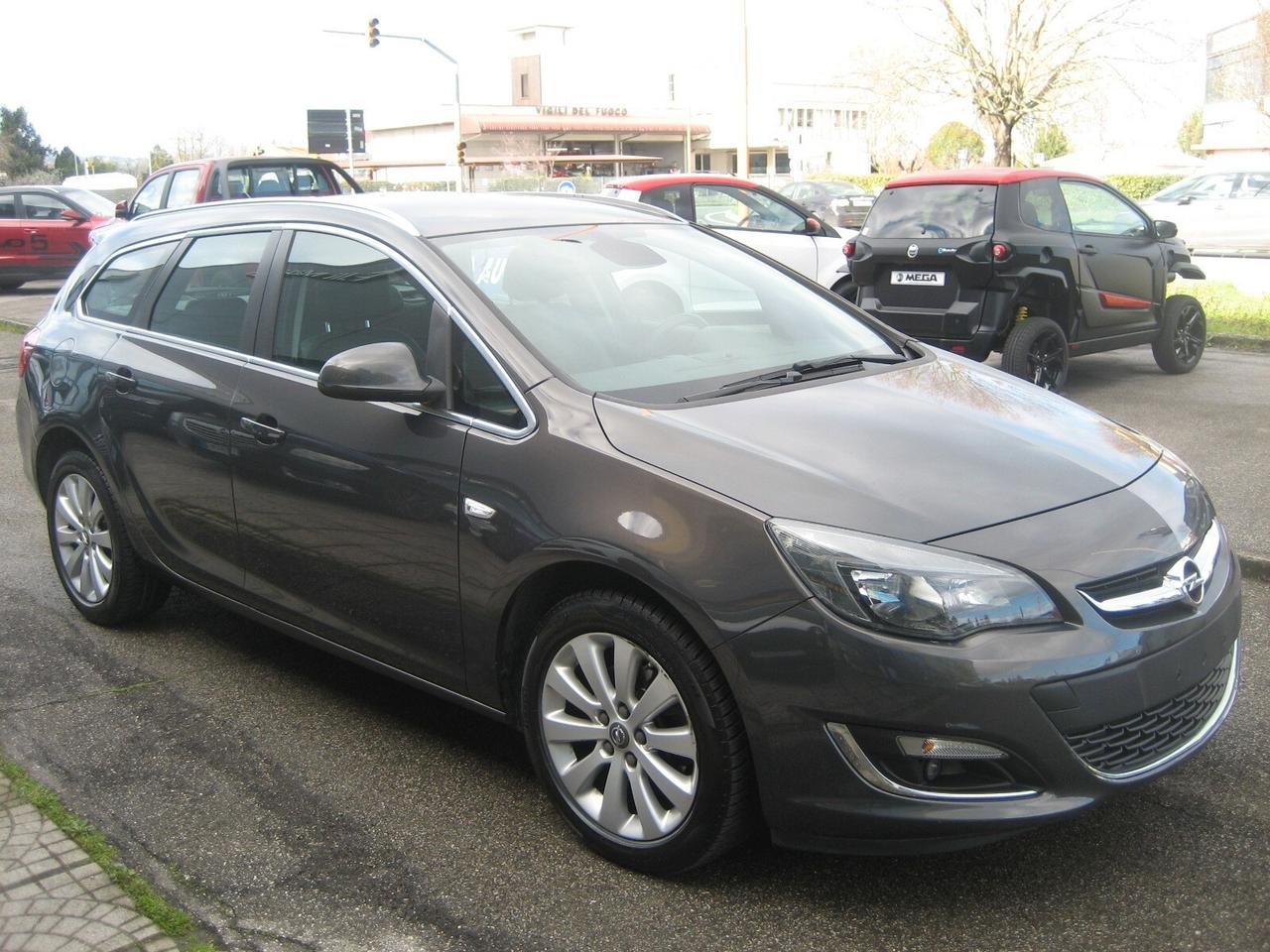 Opel Astra 1.6 CDTI EcoFLEX S&S Sports Tourer Cosmo