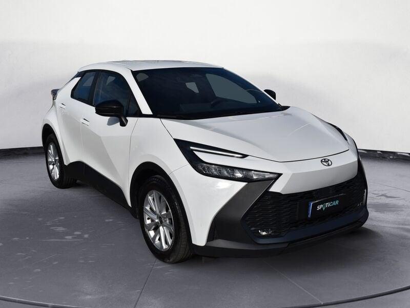 Toyota C-HR 1.8 HV E-CVT Active