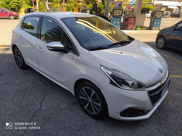 Peugeot 208 208 5p 1.2 puretech Allure 82cv