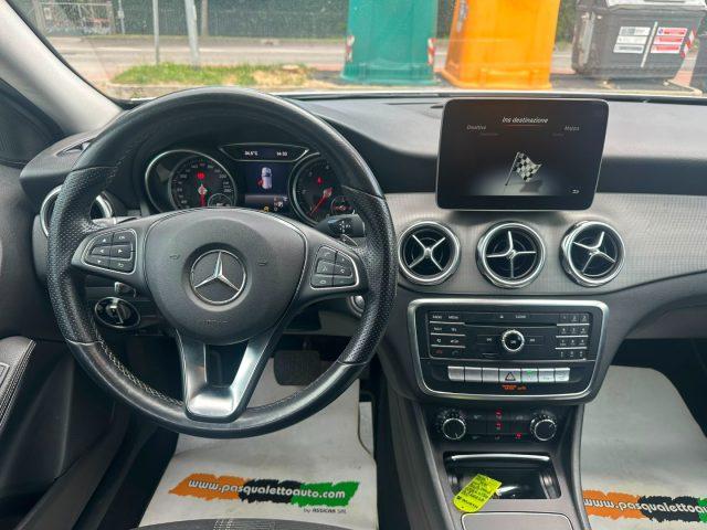 MERCEDES-BENZ GLA 200 d Automatic Sport