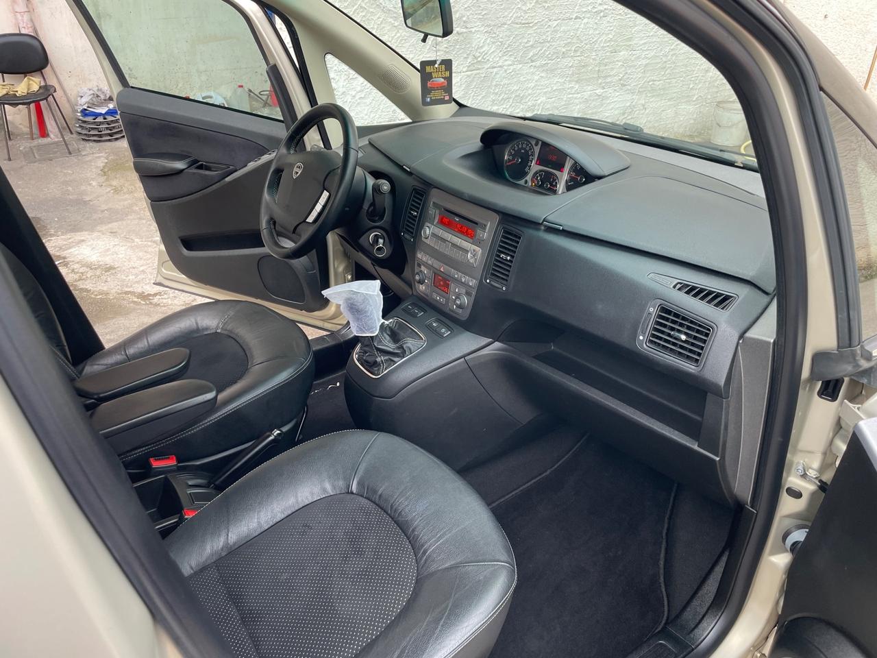 LANCIA MUSA 1.3 MULTIJET 95 CV PLATINO DAL NORD ITALIA FULL