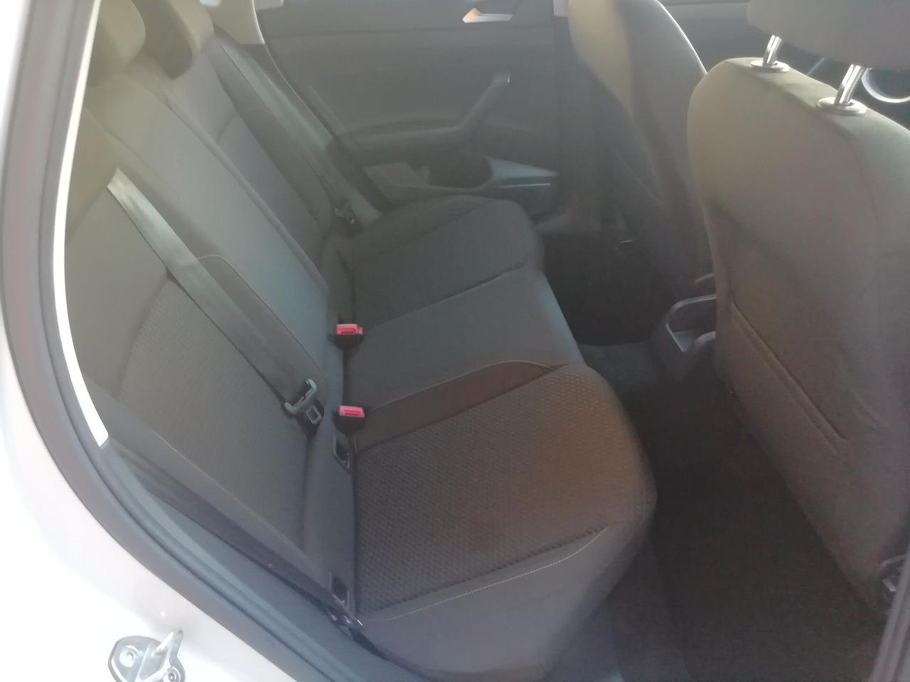 Volkswagen Polo 1.0 TGI 5p. Highline BlueMotion Technology "FARI FULL LED"