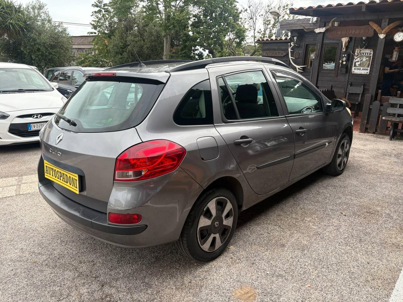 Renault Clio 1.2 16V SporTour Dynamique