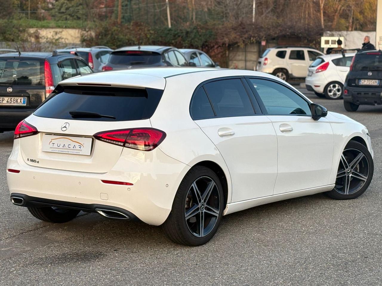 Mercedes-Benz A 180 Sport A 180 D