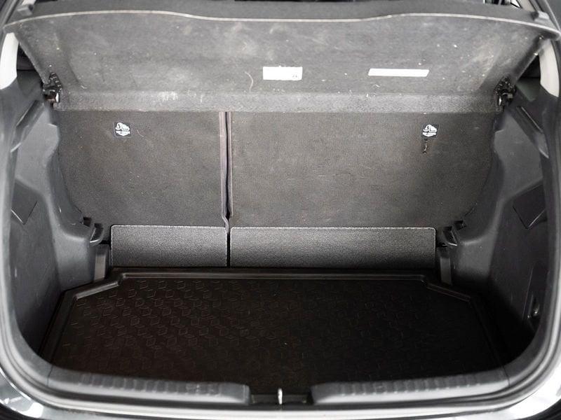 Toyota Yaris 1.5H (116 CV) E-CVT Trend