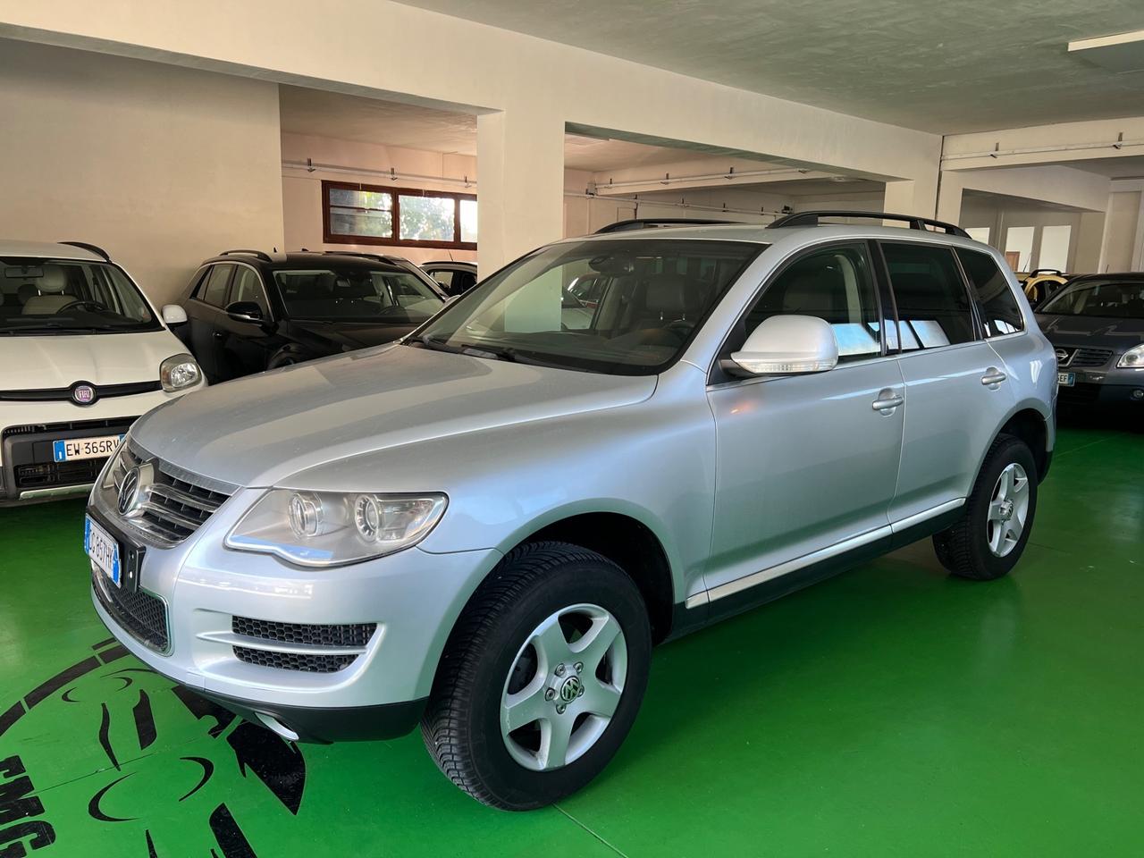 Volkswagen Touareg 2.5 R5 TDI DPF tiptronic