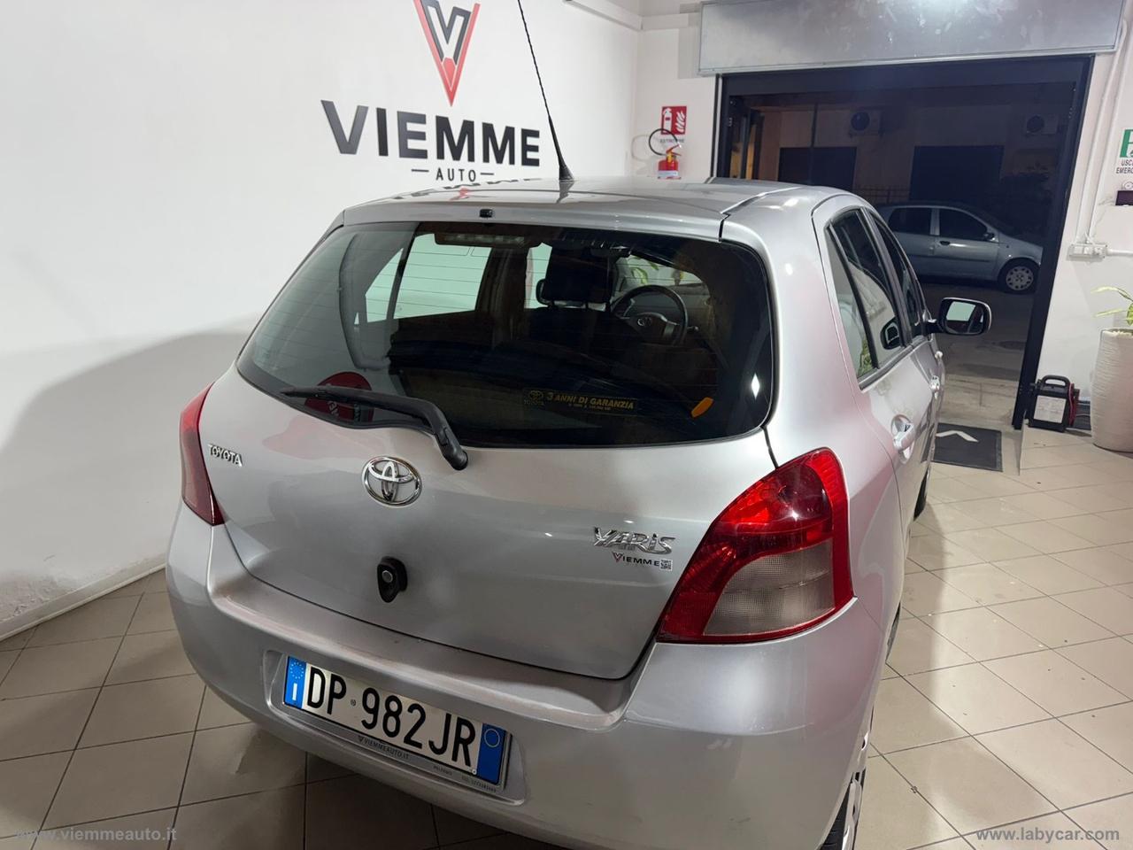 TOYOTA Yaris 1.0 5p. Now