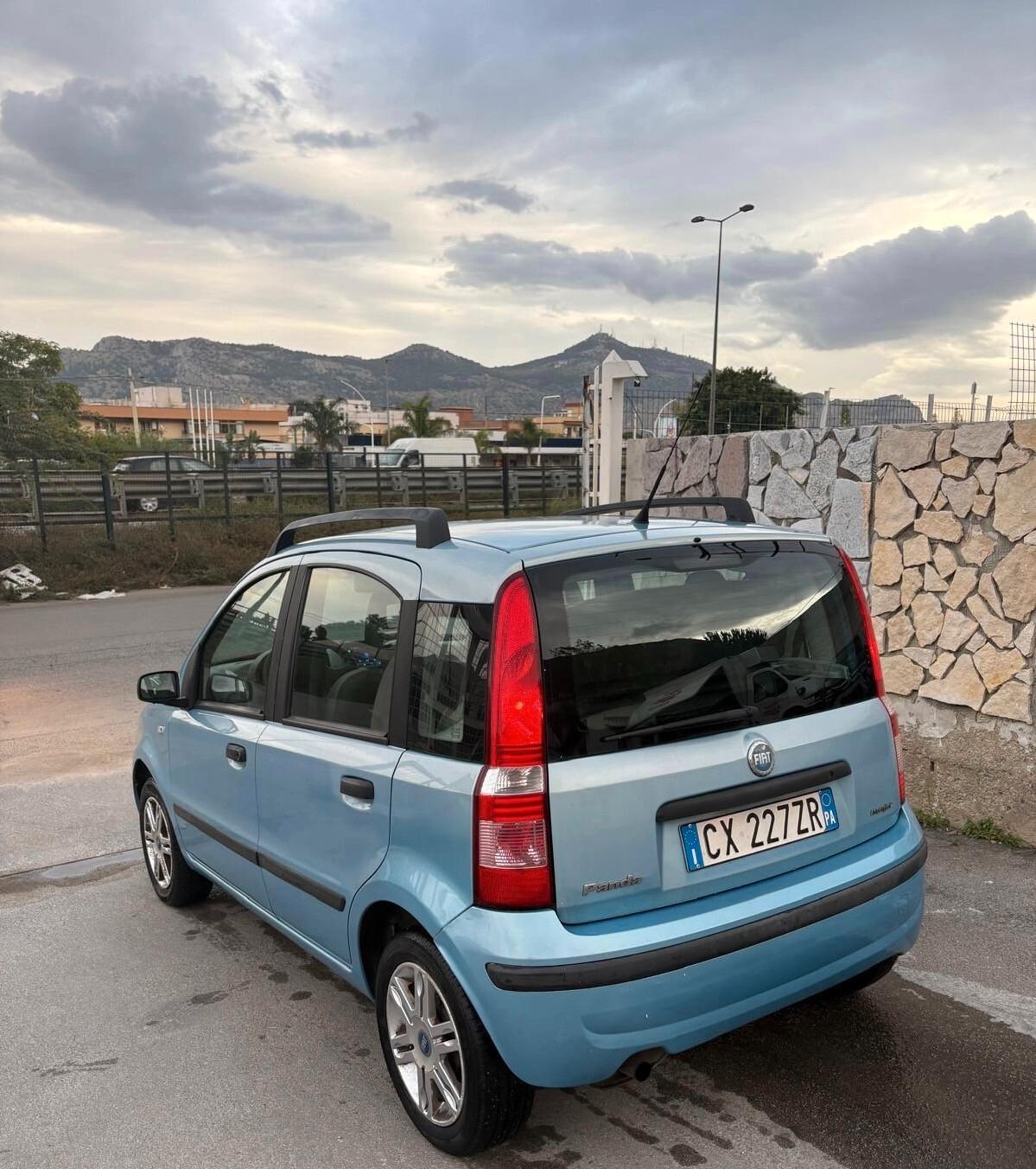 Fiat Panda 1.3 MJT ANNO 2005 KM 180.000 PER INFO 3279411053