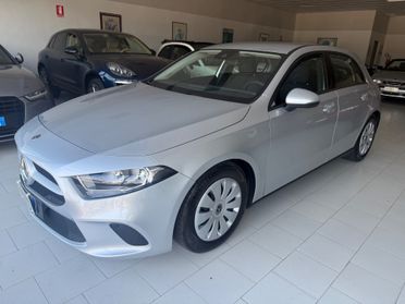 Mercedes-Benz A 180 d Automatic Business