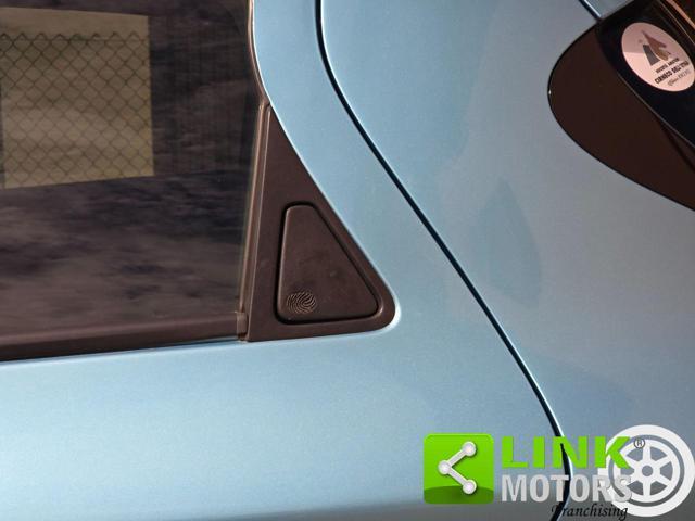 RENAULT ZOE R135 51 kWh 135 CV Electric Batteria a Noleggio