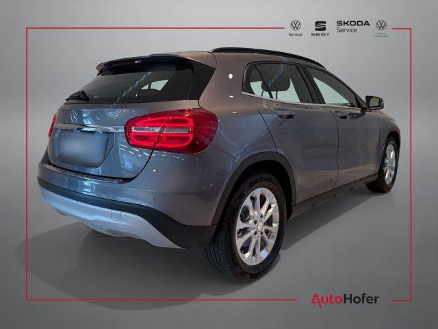 MERCEDES-BENZ GLA 200 CDI Automatic 4Matic Executive LED Navi Bluetooth