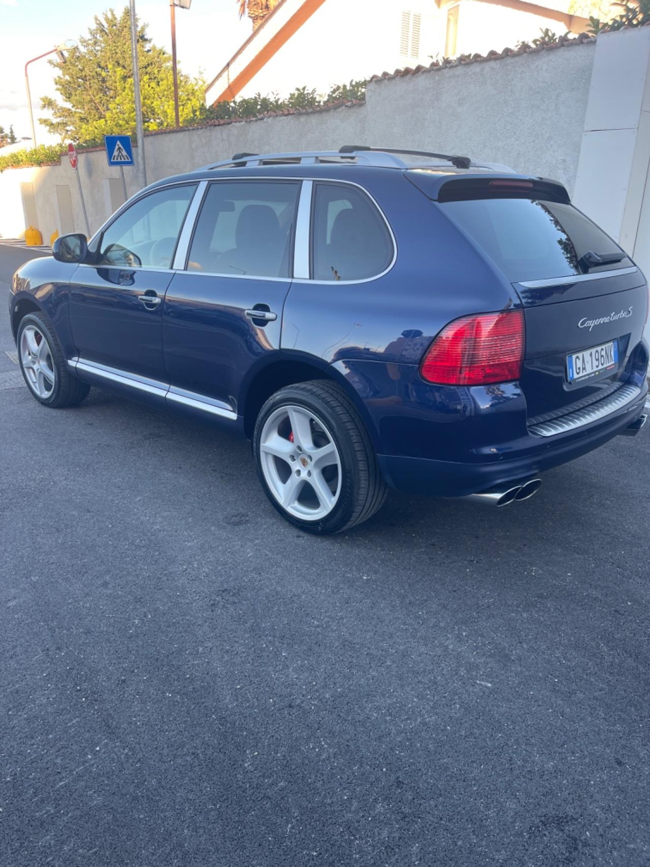 Porsche Cayenne 4.5 cat Turbo S