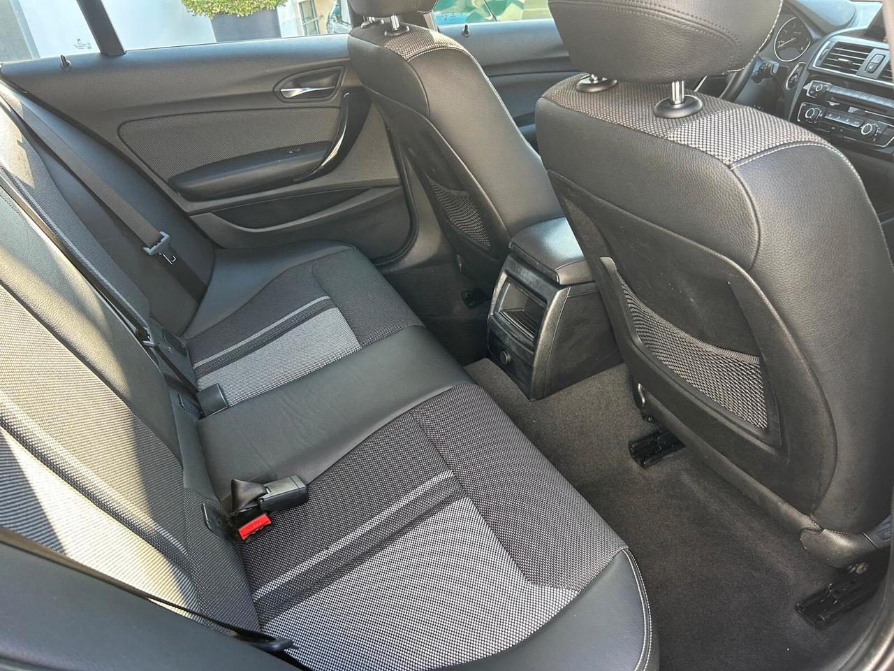 Bmw 116d 2.0 116 Cv URBAN AUTOM. LED/NAVI-2017