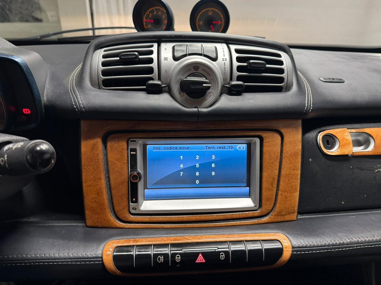 Smart ForTwo 1000 62 kW coupé passion