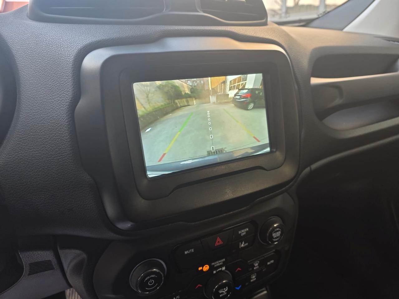 Jeep Renegade 1.5 Turbo T4 MHEV Limited