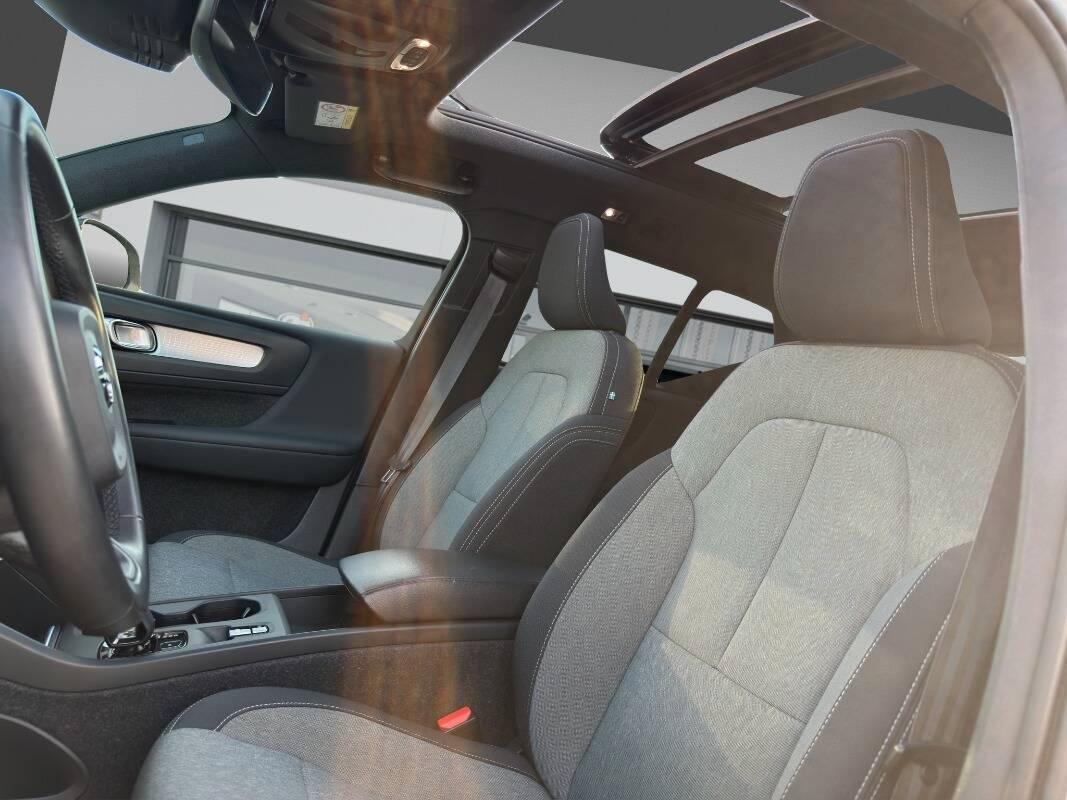 Volvo XC40 1.5 t4 phev Inscription Expression TETTO APRIBILE