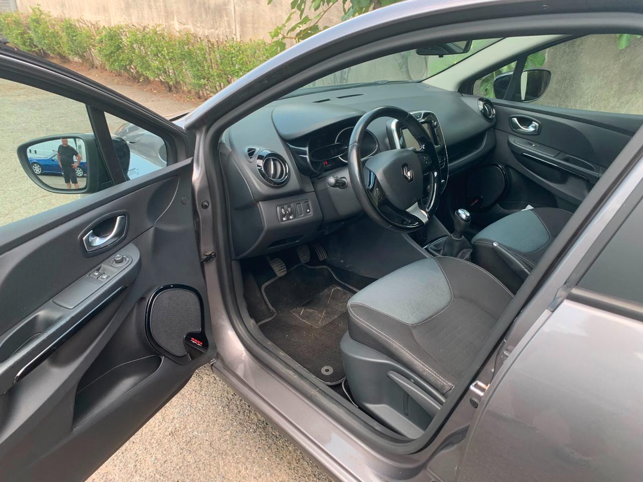 Renault Clio dCi 8V 90CV EDC Start&Stop 5 porte Energy Intens