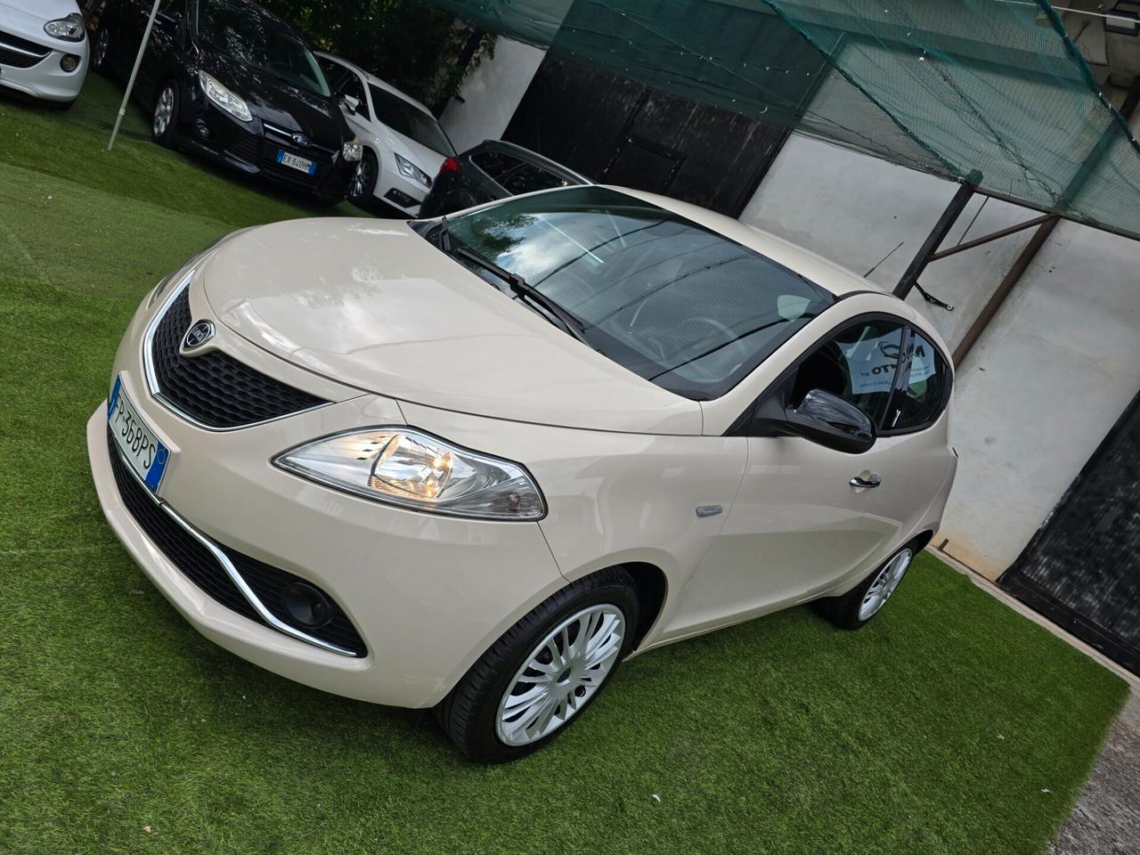 Lancia Ypsilon 1.2 69 CV solo 52000KM-2018
