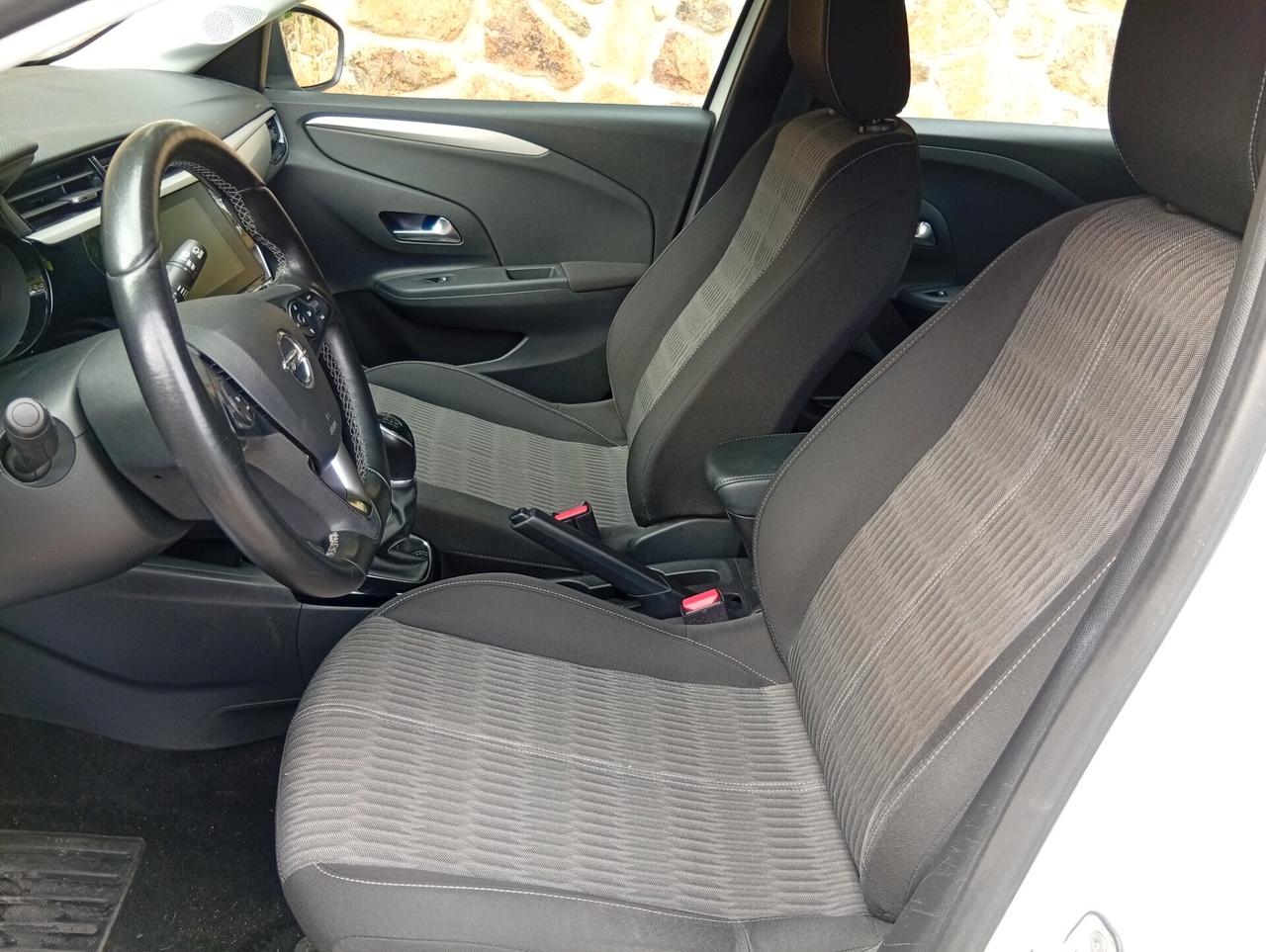 Opel Corsa 1.2 Coupé 120 Anniversary