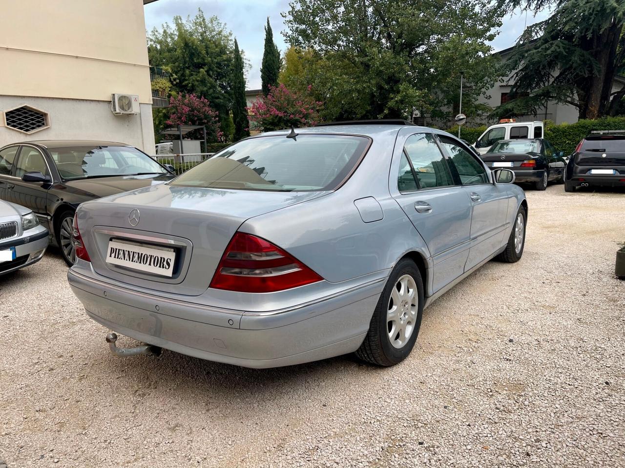 Mercedes-benz S320 cat