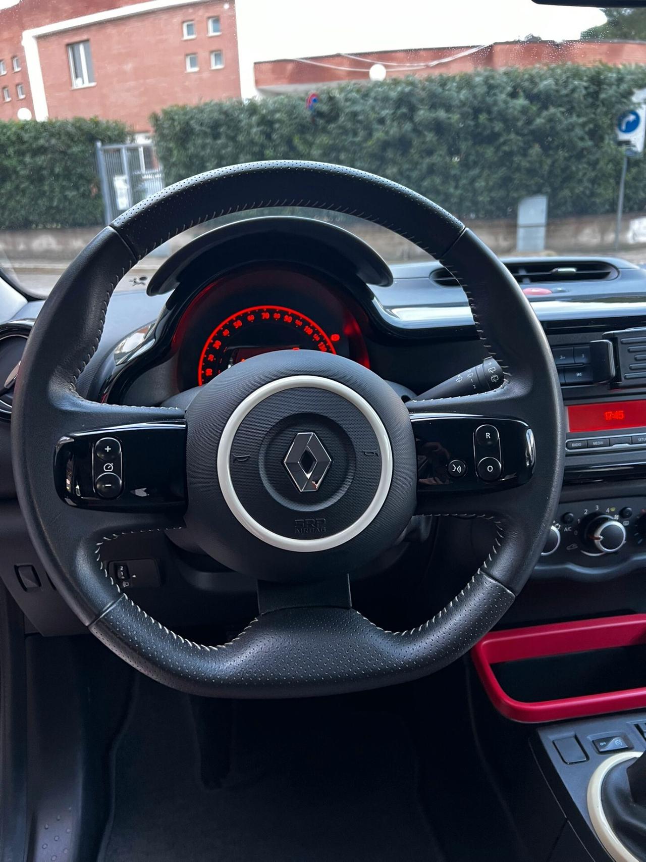 Renault Twingo SCe Lovely NEOPATENTATI