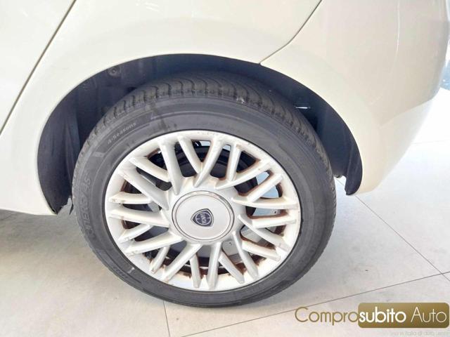 LANCIA Ypsilon 1.3 MJT 16V 95 CV 5 porte S&S Elefantino
