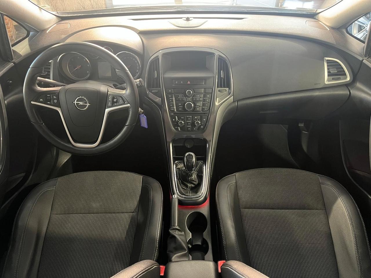 Opel Astra 1.7 CDTI 110CV Sports Tourer Cosmo