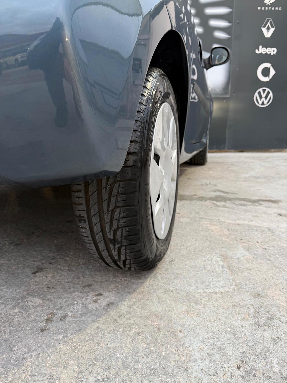 Renault Twingo 1.2 16V LEV Yahoo!