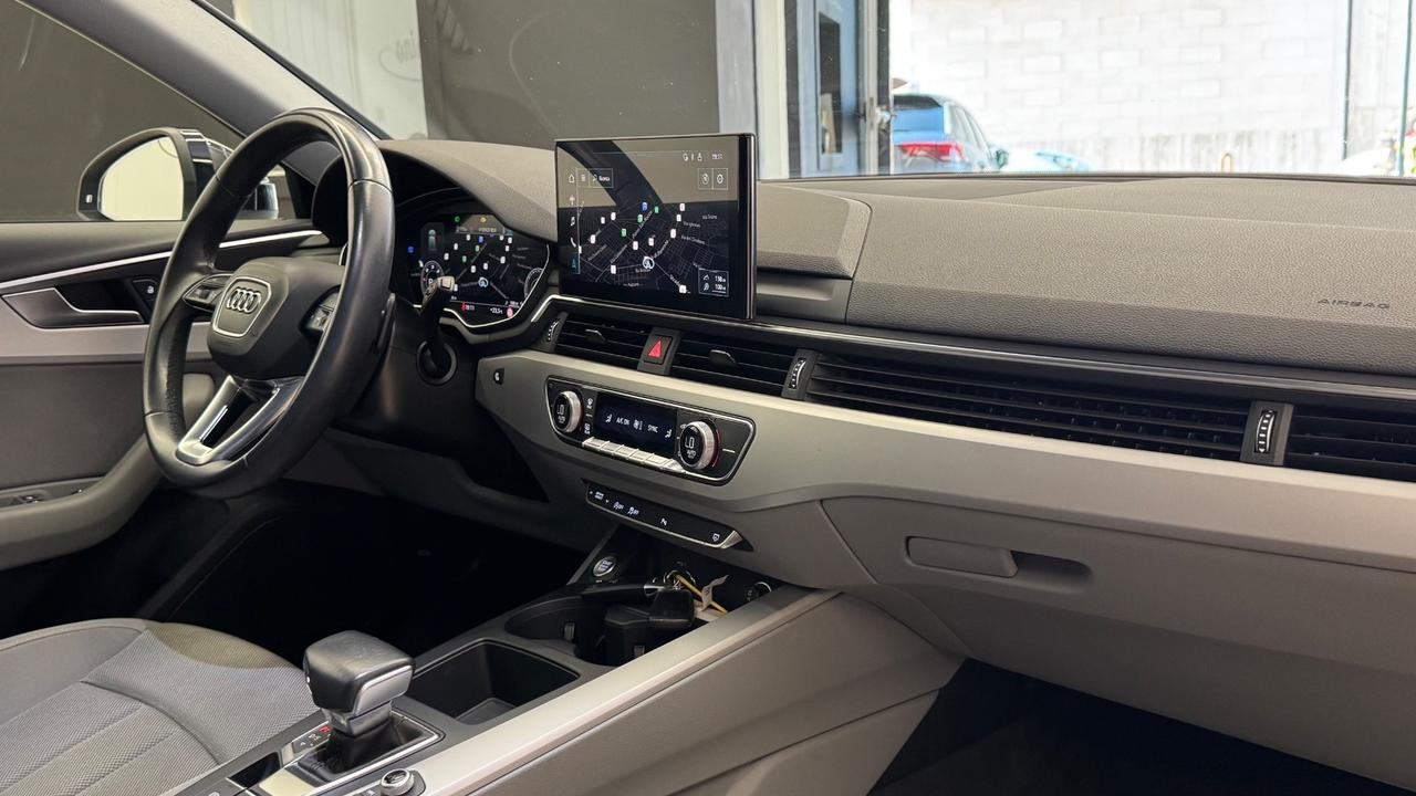 Audi A4 40 TDI S tronic 2.0 204 Cv-2021