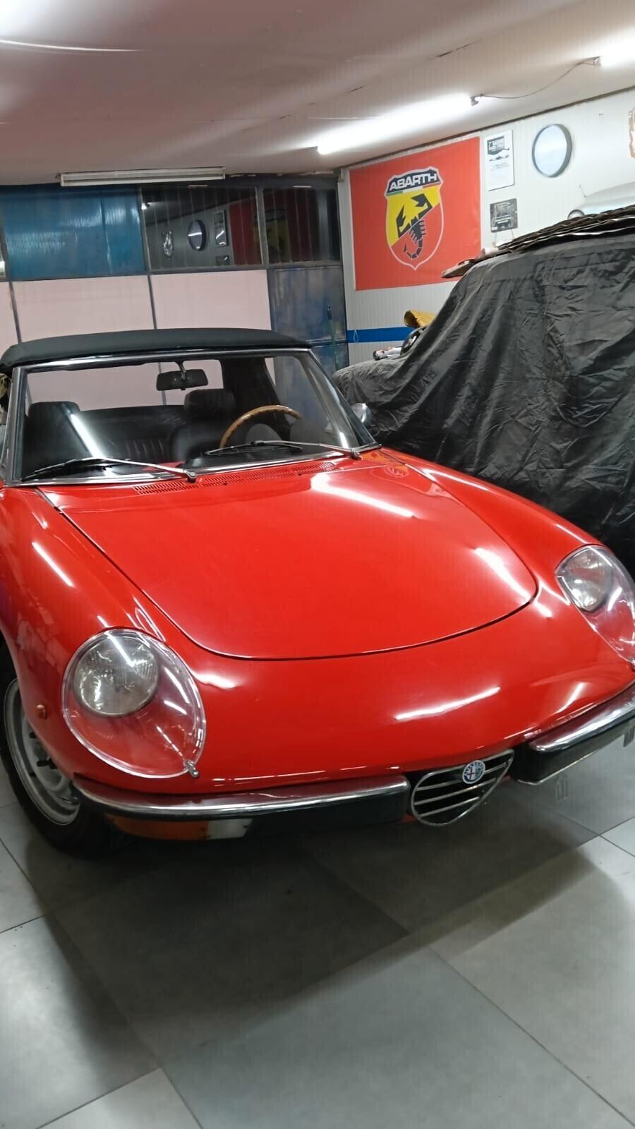 Alfa Romeo Spider 2.0 Veloce