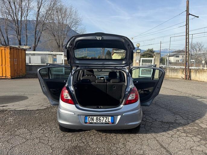 Opel Corsa 3ª serie 1.2 55 KW Cosmo