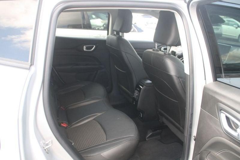 Jeep Compass 1.6 MJet II 96kW Limited AUTOCARRO
