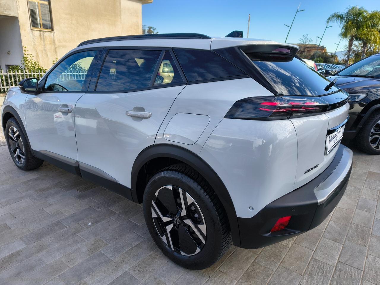 PEUGEOT 2008 BlueHDi 130 S&S EAT8 Allure