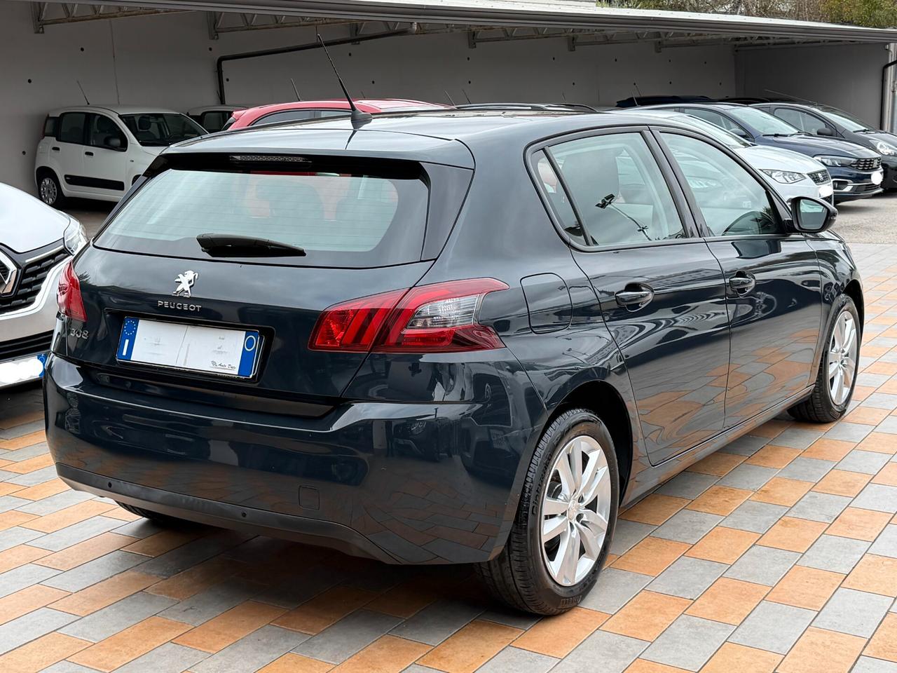 Peugeot 308 1.5 BLUEHDI 130 cv. 5 porte ACTIVE