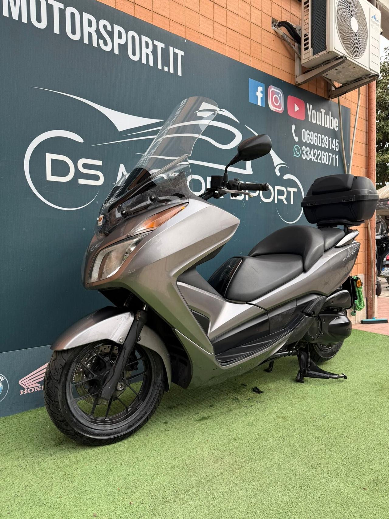 Honda Forza 300 ABS garanzia permute finanziamento