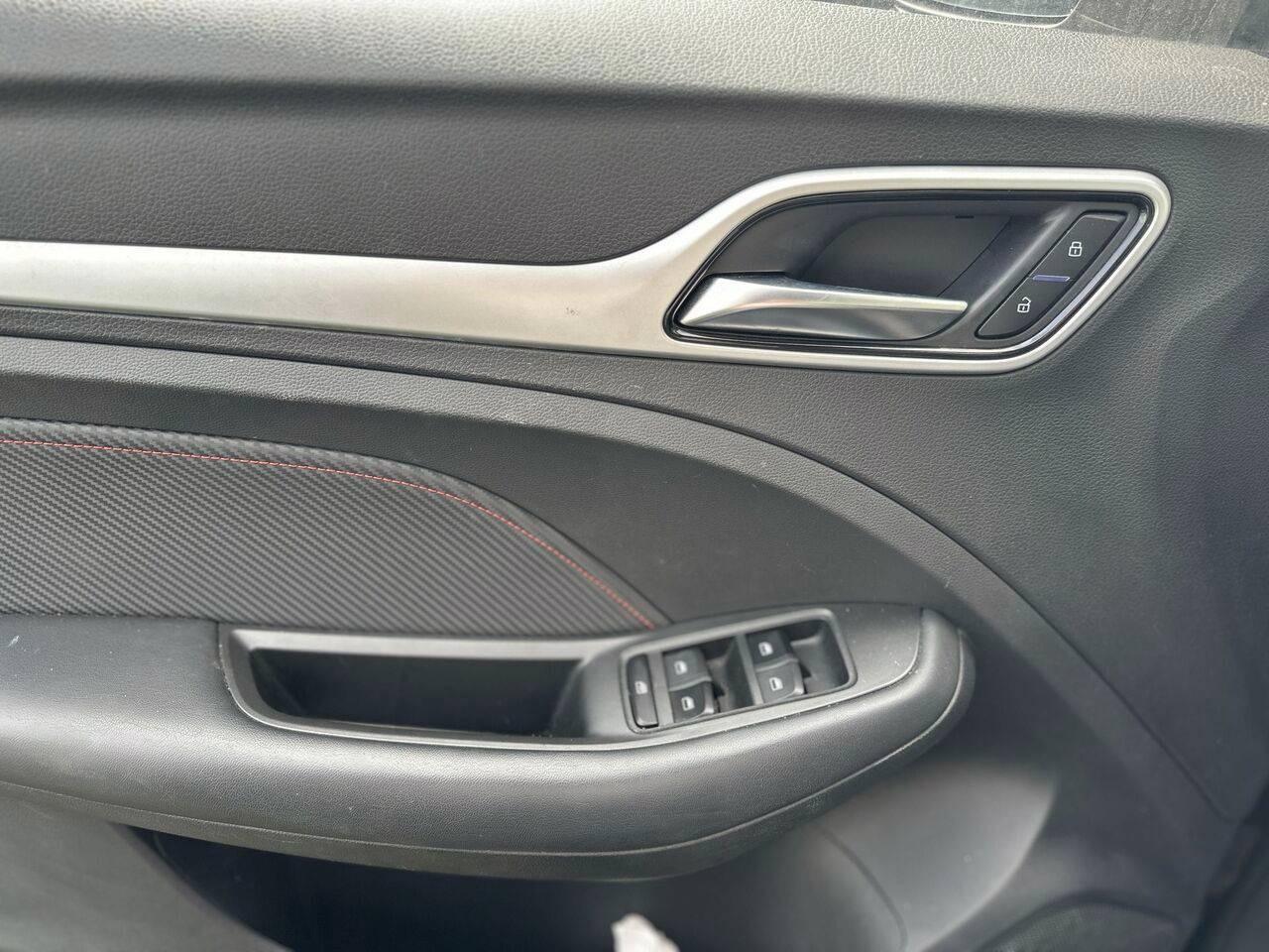 MG ZS 2021 - ZS 1.0 Luxury