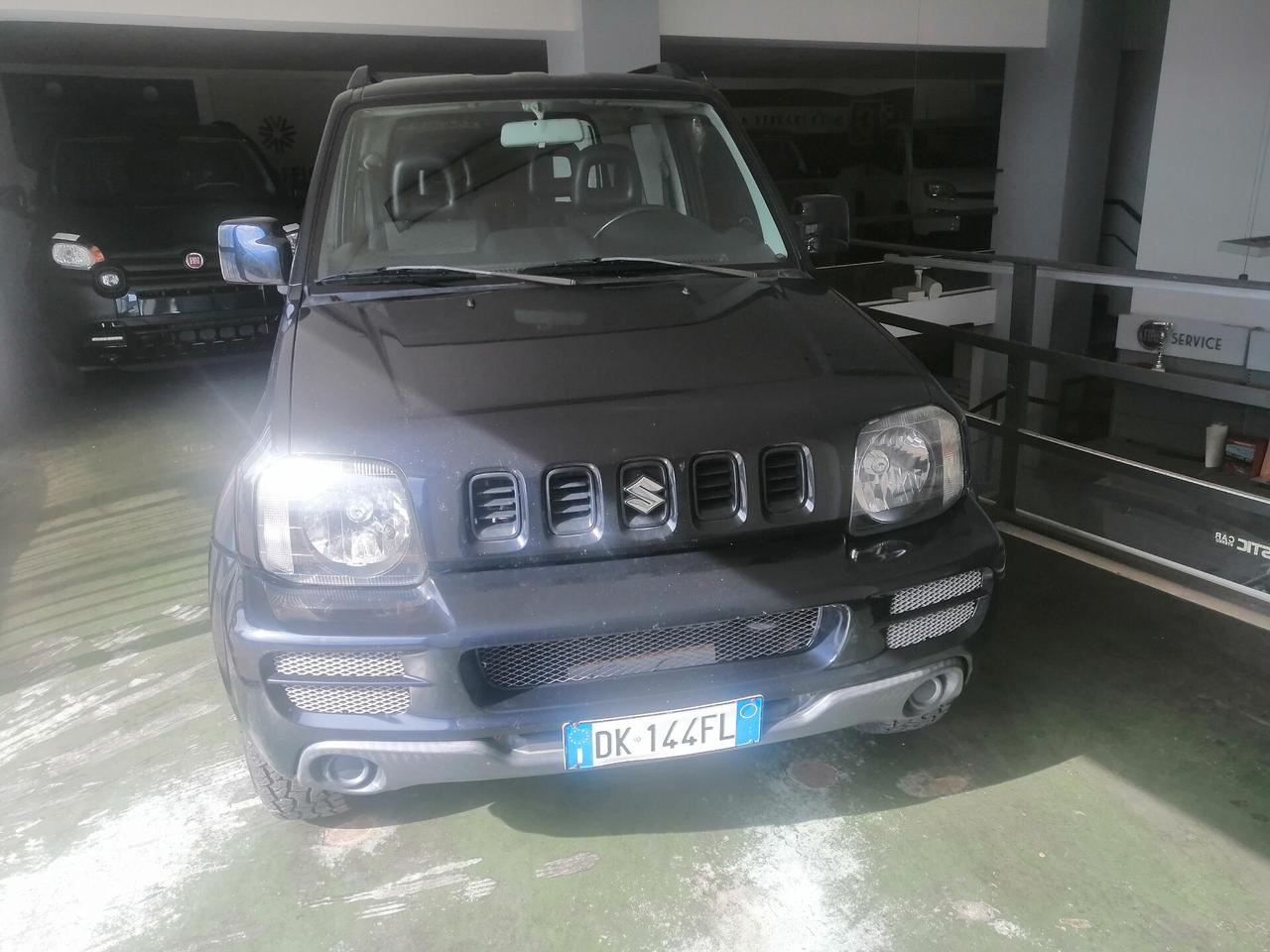 Suzuki Jimny 1.3i 16V cat 4WD JLX