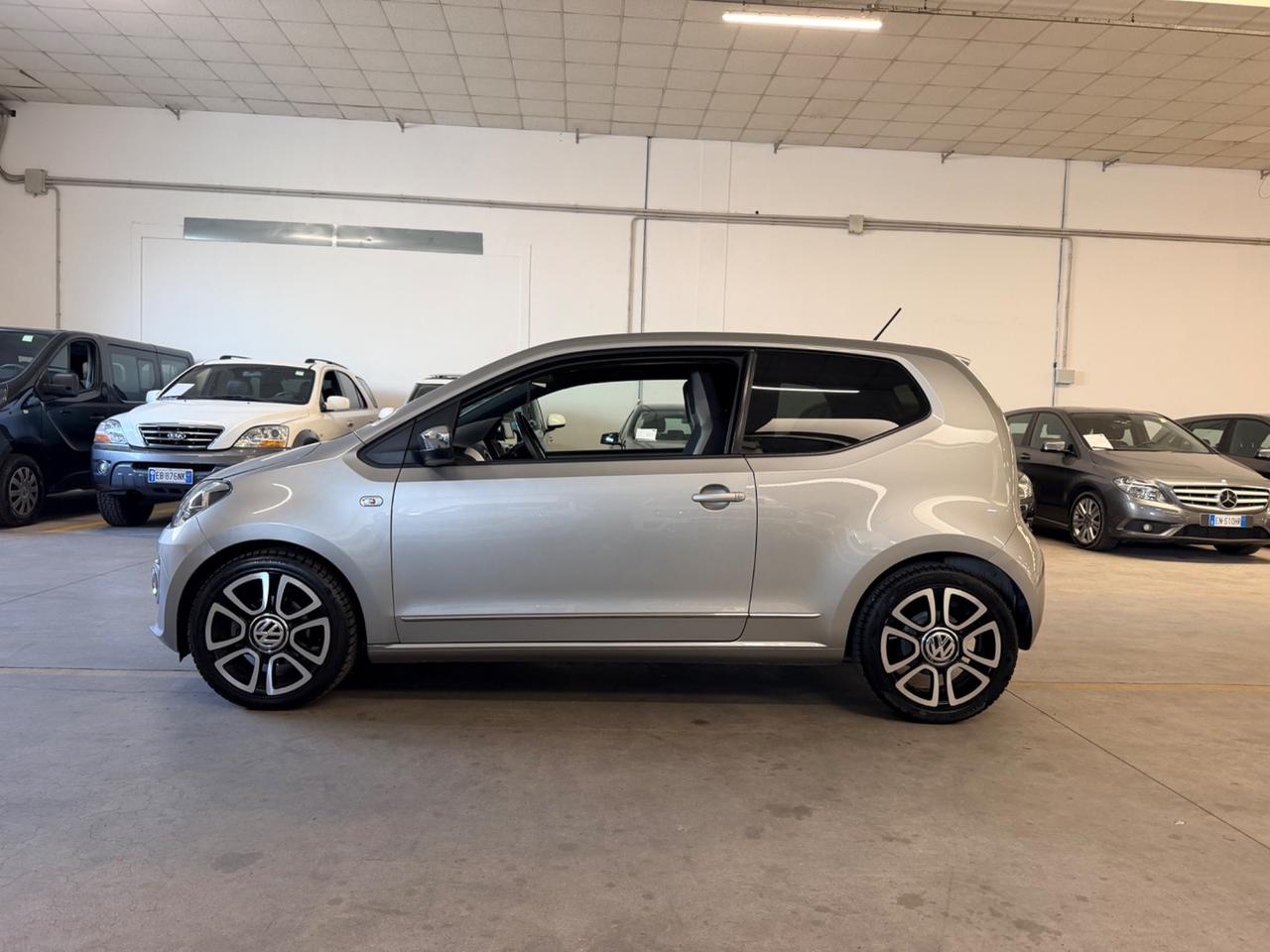 Volkswagen up! 1.0 75 CV 3p. high ASG