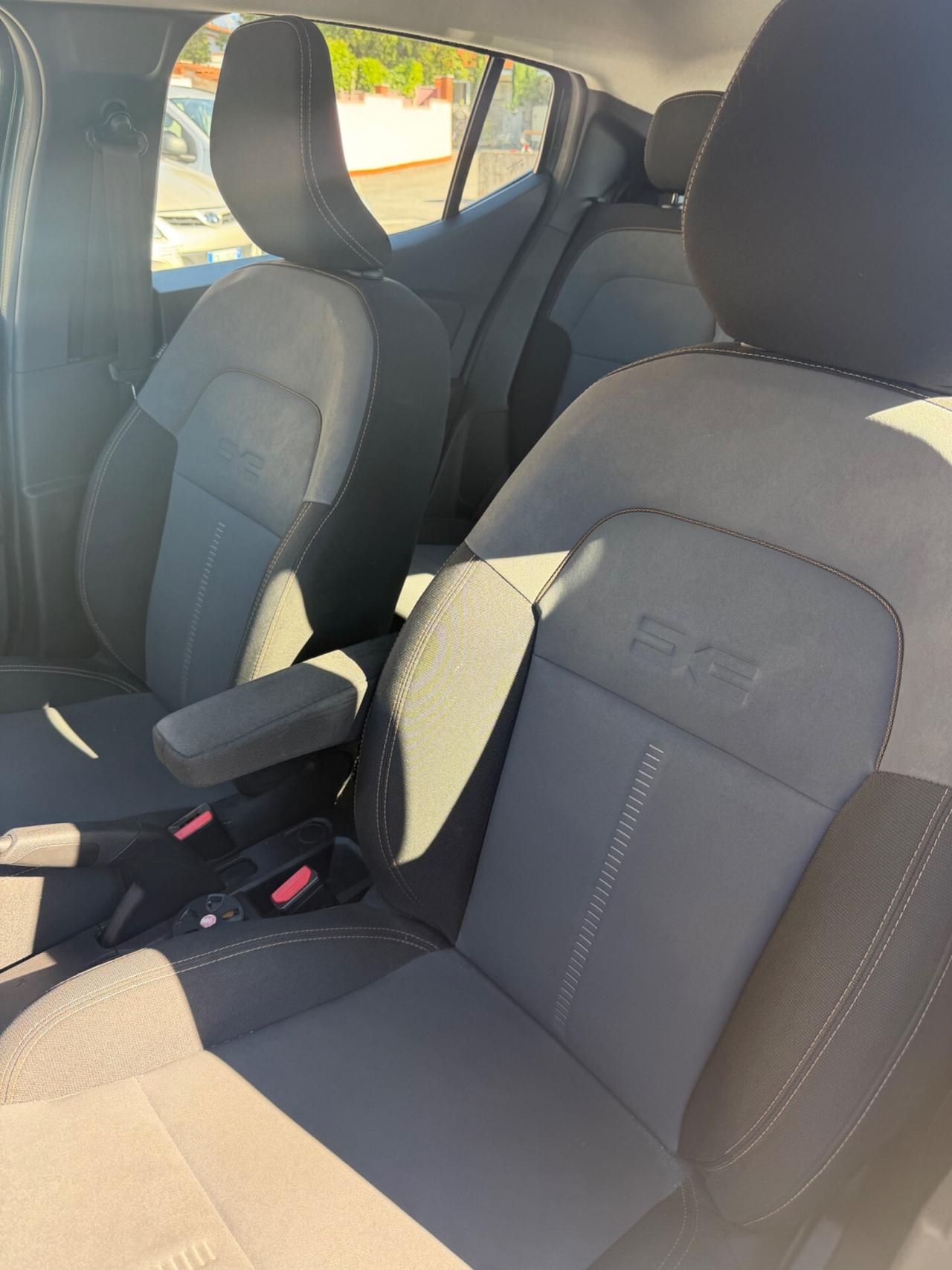 Dacia Sandero Stepway 1.0 TCe ECO-G Extreme Up