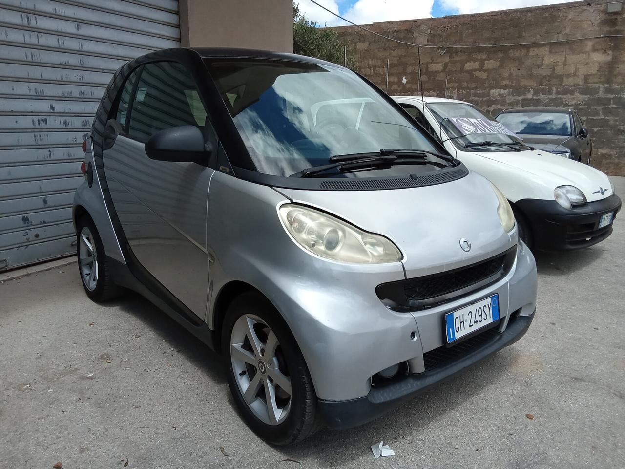 Smart ForTwo 1000 52 kW MHD coupé passion