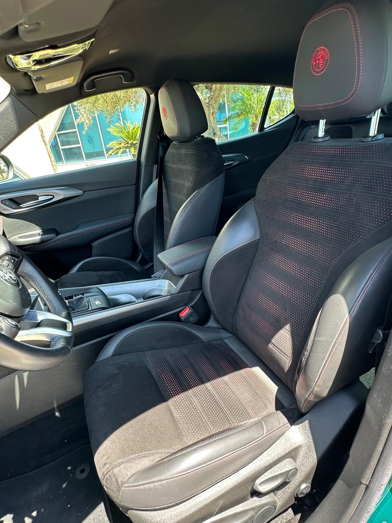 Alfa Romeo Tonale Veloce Q4 280cv offerta T-Stock prezzo imperdibile